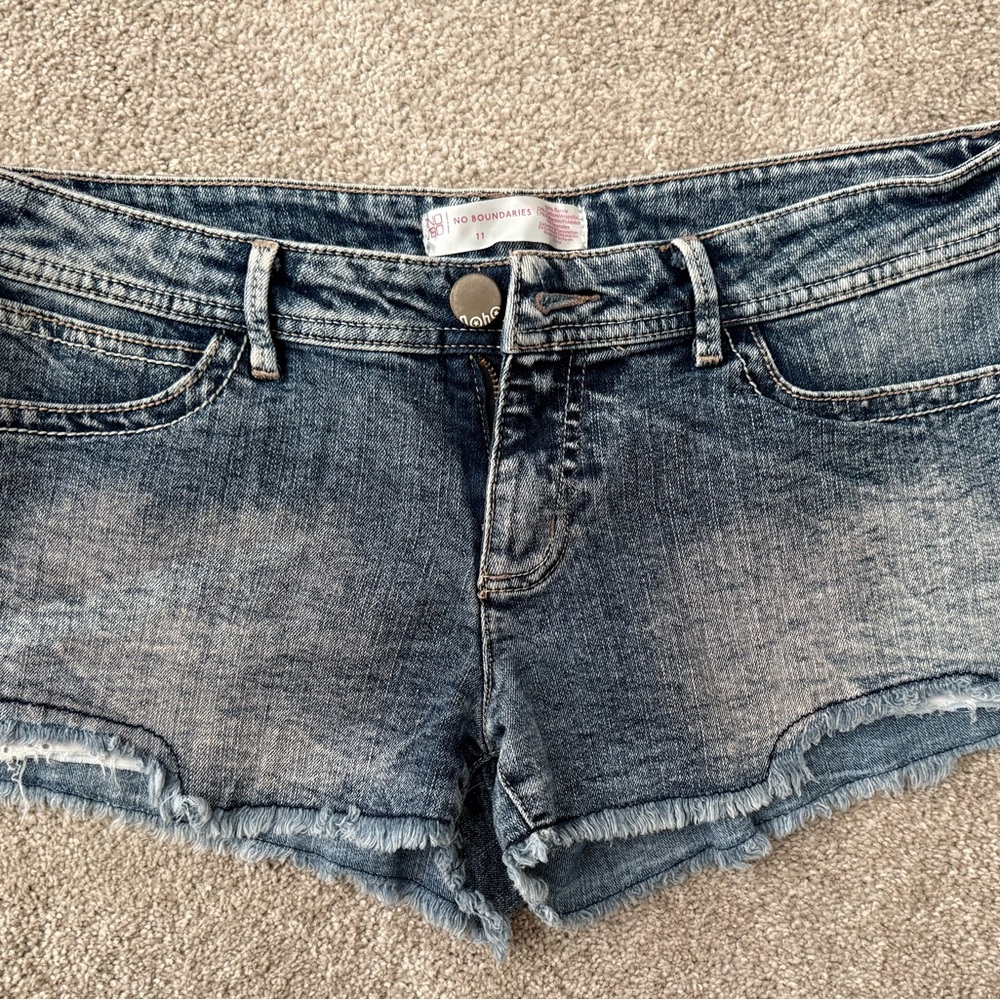 Denim Frayed Hem Shorts no boundaries size 11